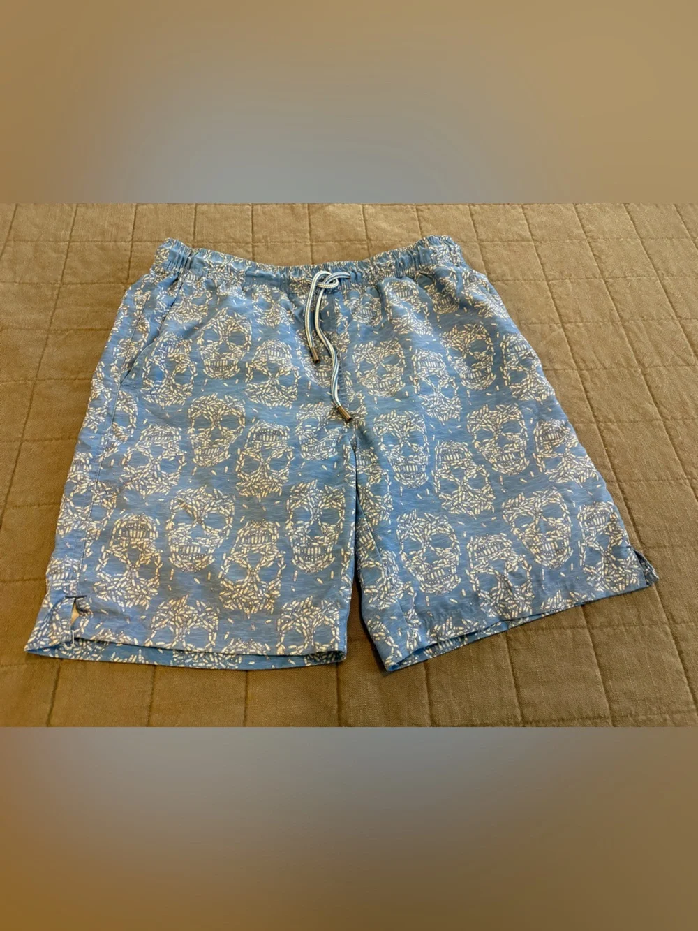 Peter Millar Men�s Seaside Skipper Skulls Swim Trunks
